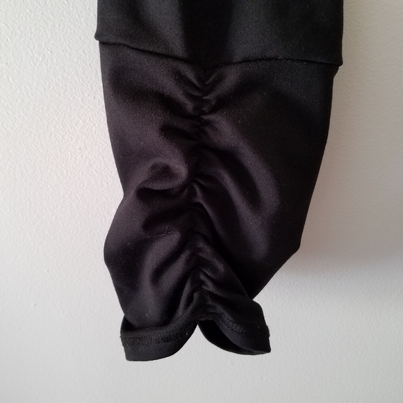 CAbi capris leggings - Picture 2 of 4